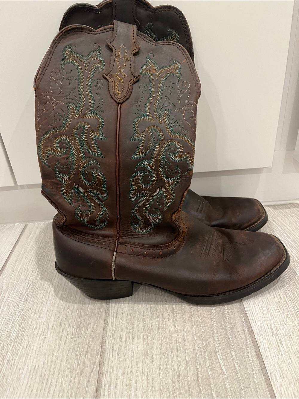 Justin Boots Stampede Brown Leather Square Tor Cowboy Boots